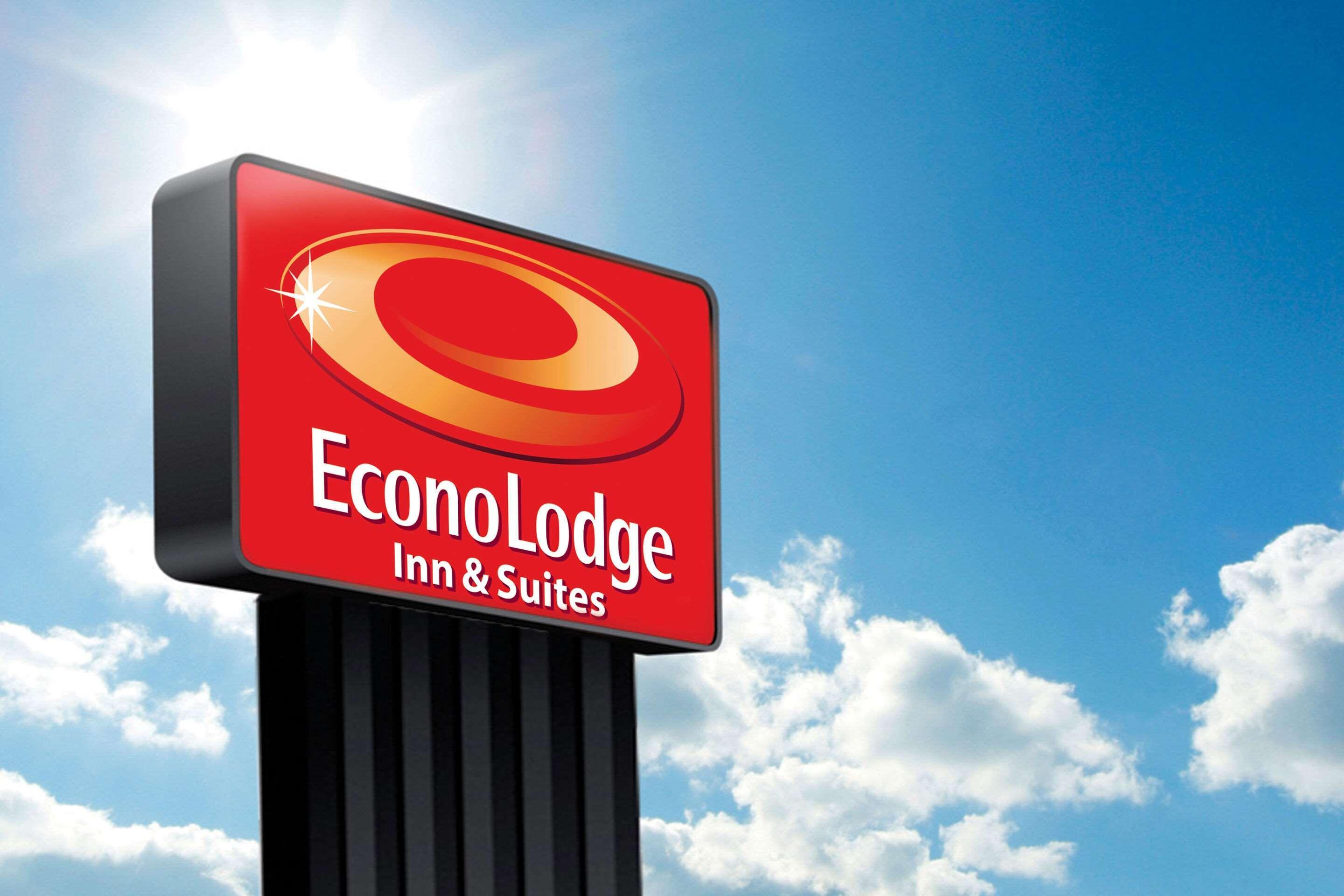 Econo Lodge Inn & Suites Enid Экстерьер фото